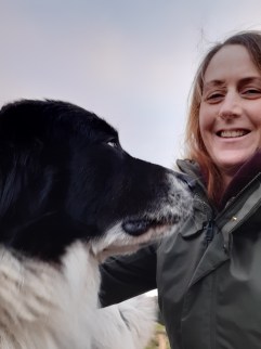 June Molloy BioPic | www.junemolloy.com