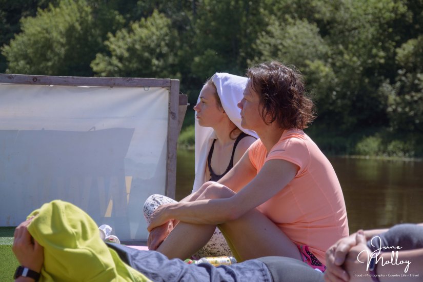 Group session on the top deck | www.junemolloy.com