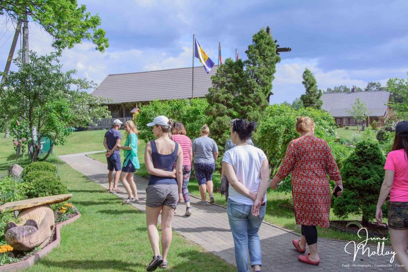 At Netiesos Homestead | www.junemolloy.com