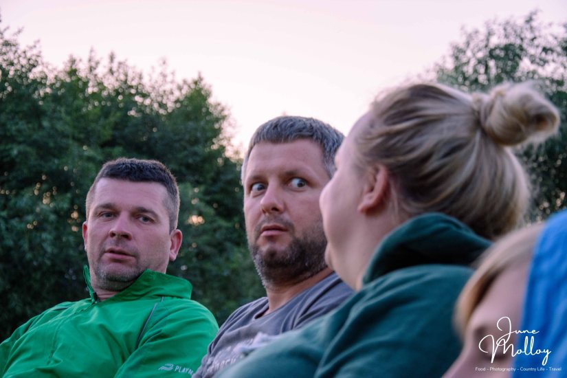 Guests at the Nemo evening music session | www.junemolloy.com