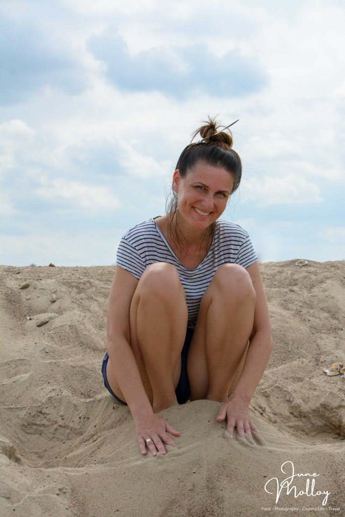 Guests of the Nemo, Nemunas River | www.junemolloy.com